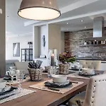 Pescator Villas *